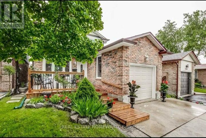 Property Photo: 2336 Malcolm Crescent ON L7P 4H4