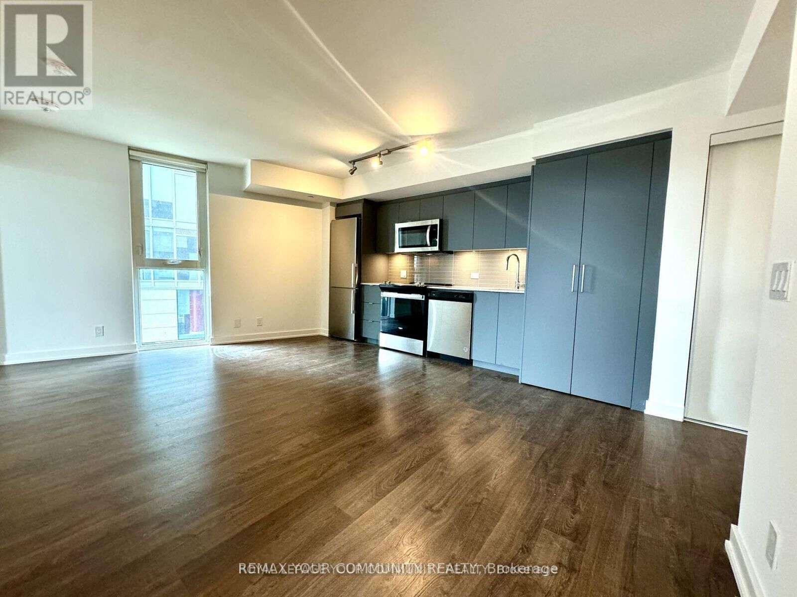 Property Photo:  30 Tretti Way 223  ON M3H 0E3 