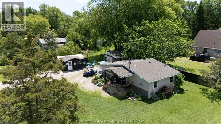 Property Photo:  42 Wellington Street  ON N0P 1A0 