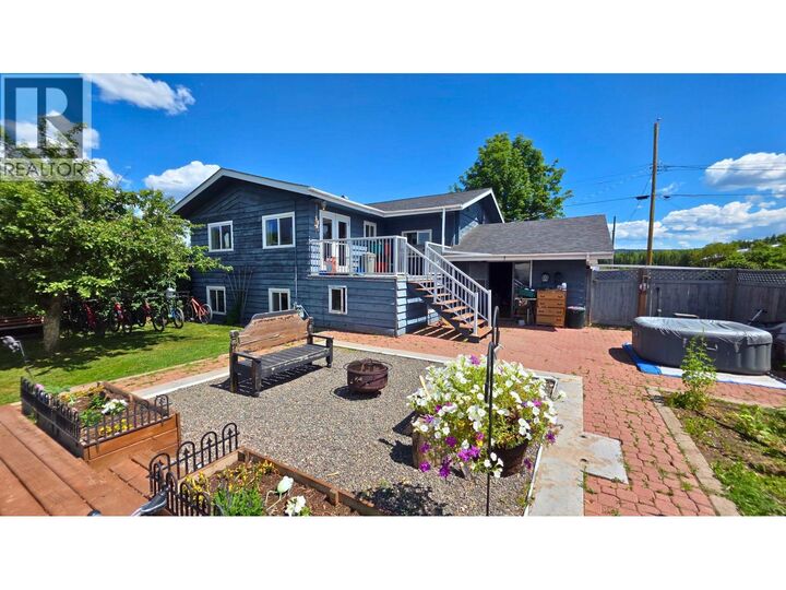 Property Photo:  2585 Dominion Avenue  BC V0J 1Z2 