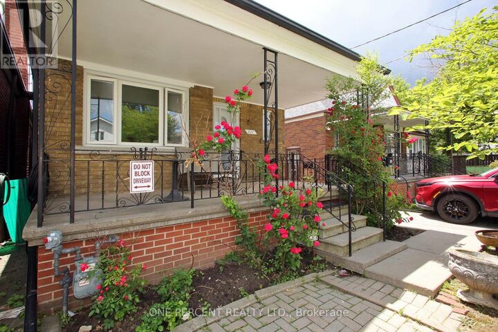 Property Photo:  227 Livingstone Avenue  ON M6E 2M3 