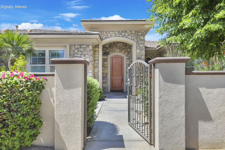Property Photo:  112 Tesori Drive  CA 92211 