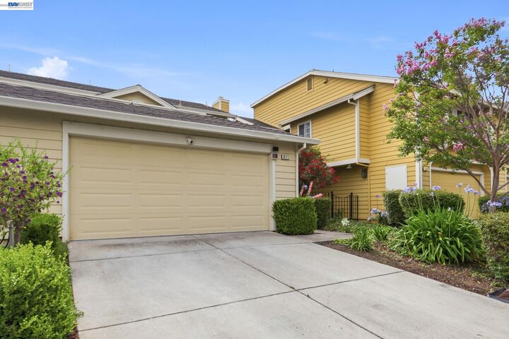 Property Photo:  911 Erie Cir  CA 95035 