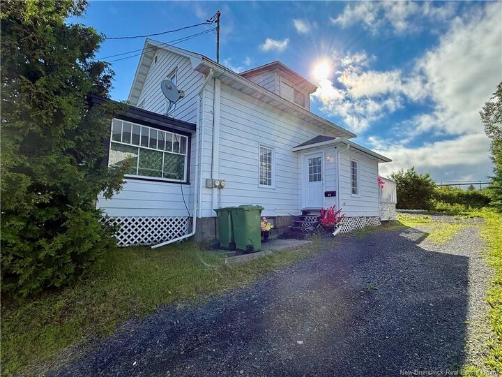 Property Photo:  93 39E Avenue  NB E3V 2X1 