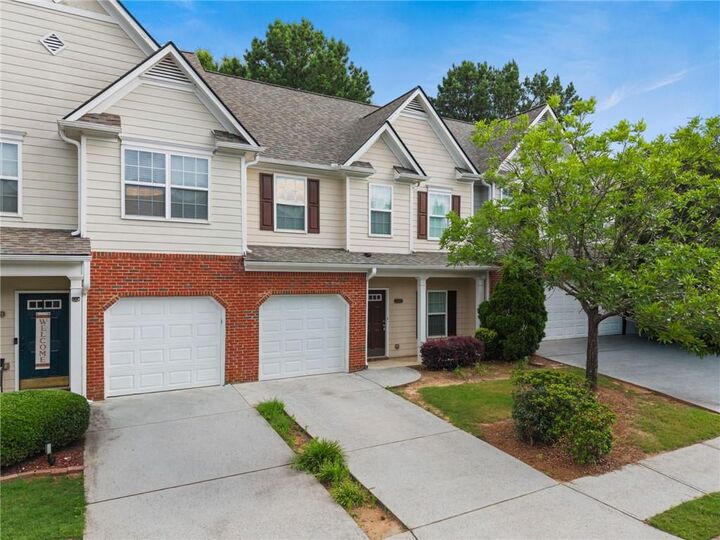 Property Photo: 2437 Millbank Court GA 30043