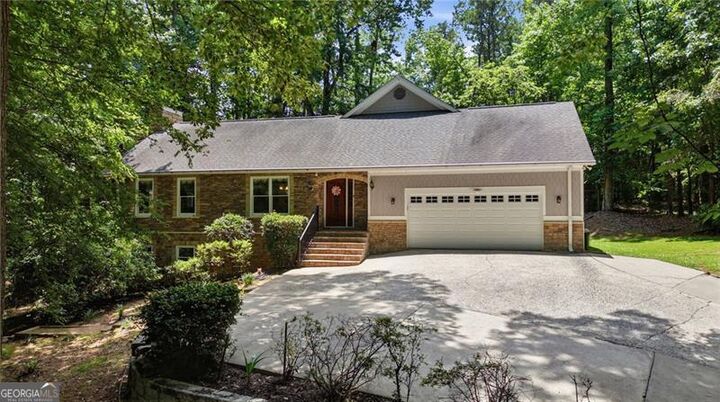 Property Photo: 5855 Wills Lake Road GA 30040