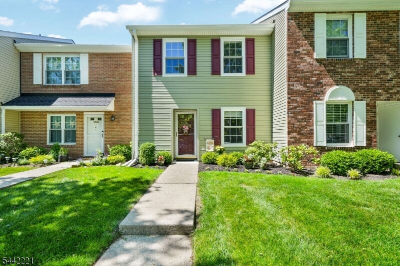 Property Photo:  183 Gettysburg Way  NJ 07035 