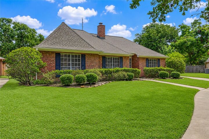Property Photo: 3735 Adonia Place TX 77479