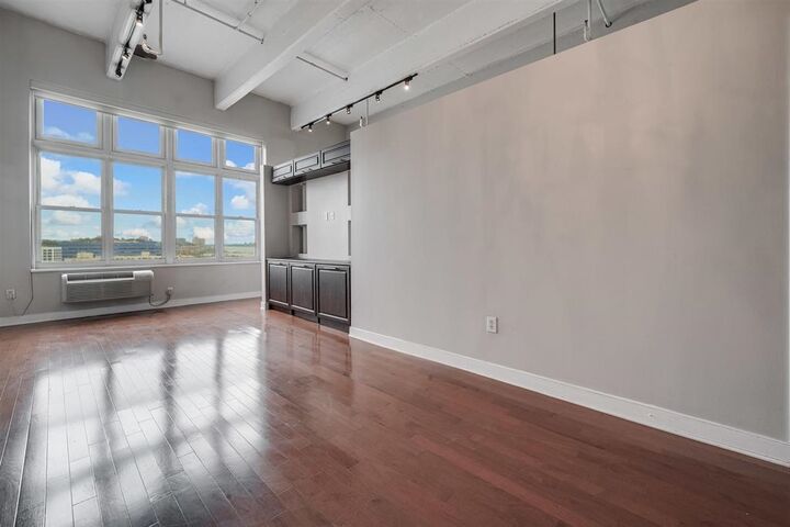 Property Photo:  1500 Washington St 11K  NJ 07030 