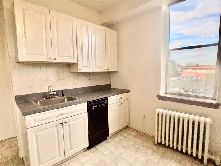 Property Photo:  106 11th St 16  NJ 07030 