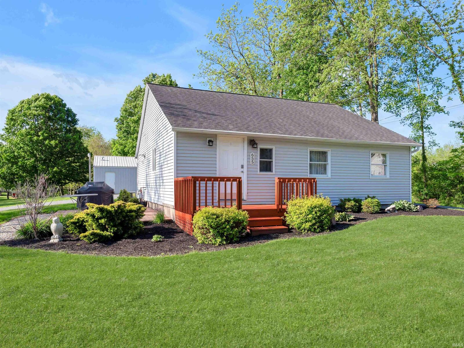 Property Photo: 655 Walnut Street IN 46793
