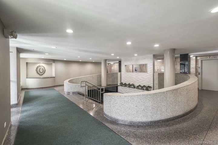 Property Photo:  8420 153rd 4C  NY 11414 