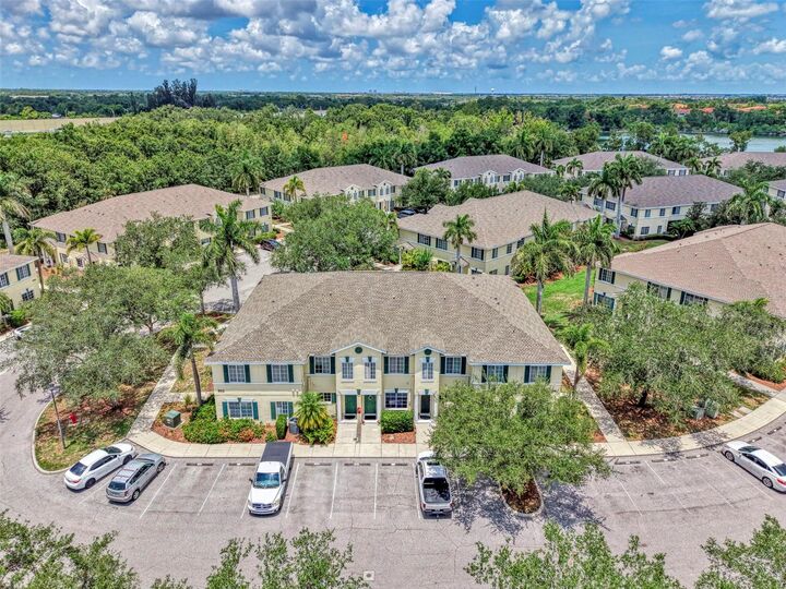 Property Photo:  305 Cape Harbour Loop 104  FL 34212 