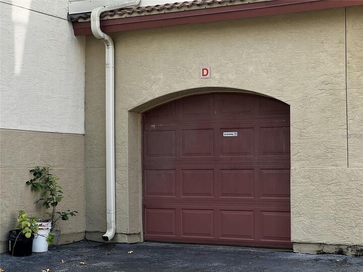 Property Photo:  829 Camargo Way 104  FL 32714 