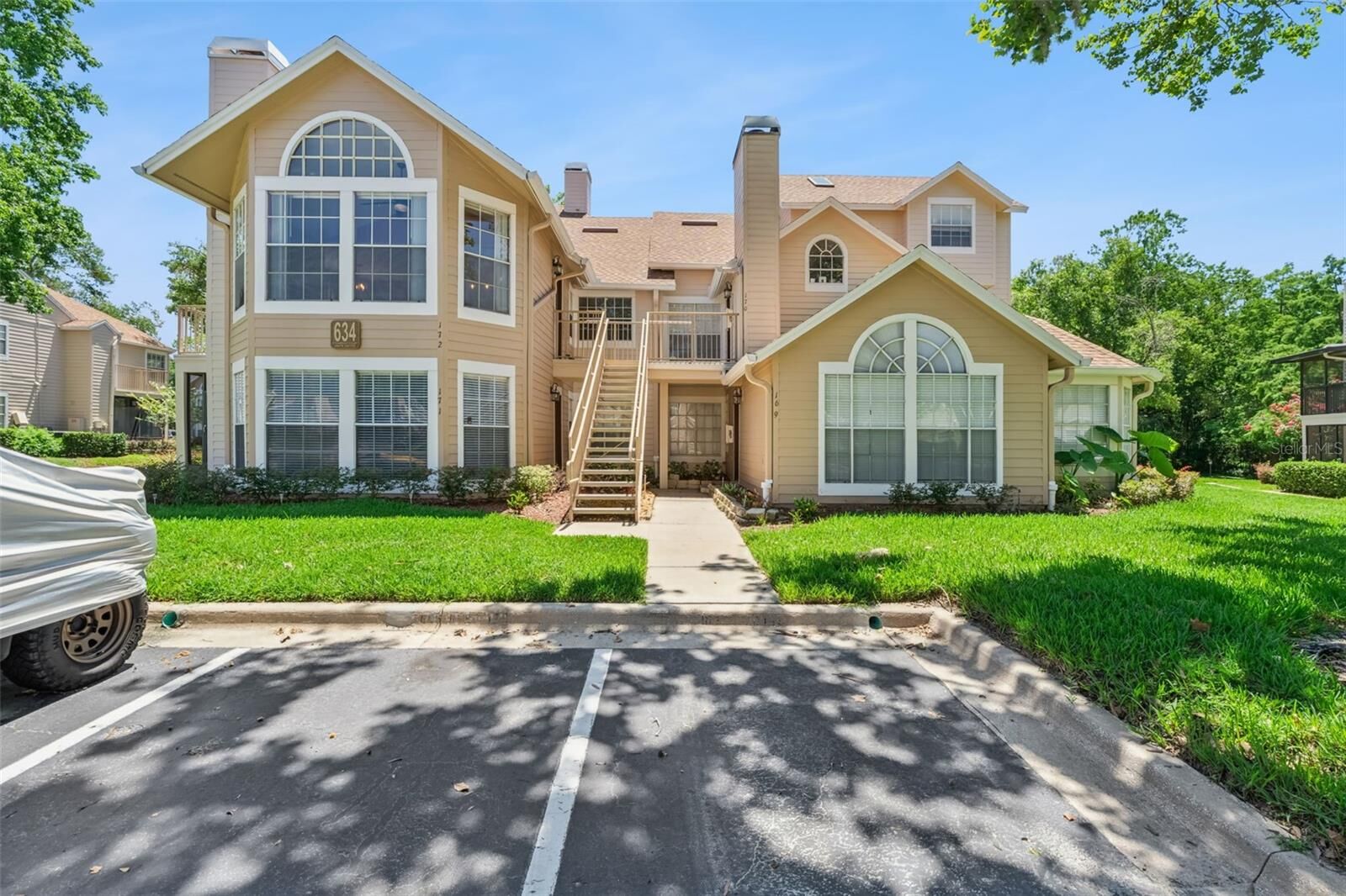 Property Photo:  634 Steamboat Court 172  FL 32714 