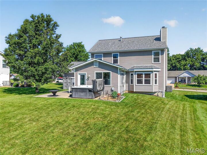 Property Photo:  1412 Apple Valley Drive  MO 63366 