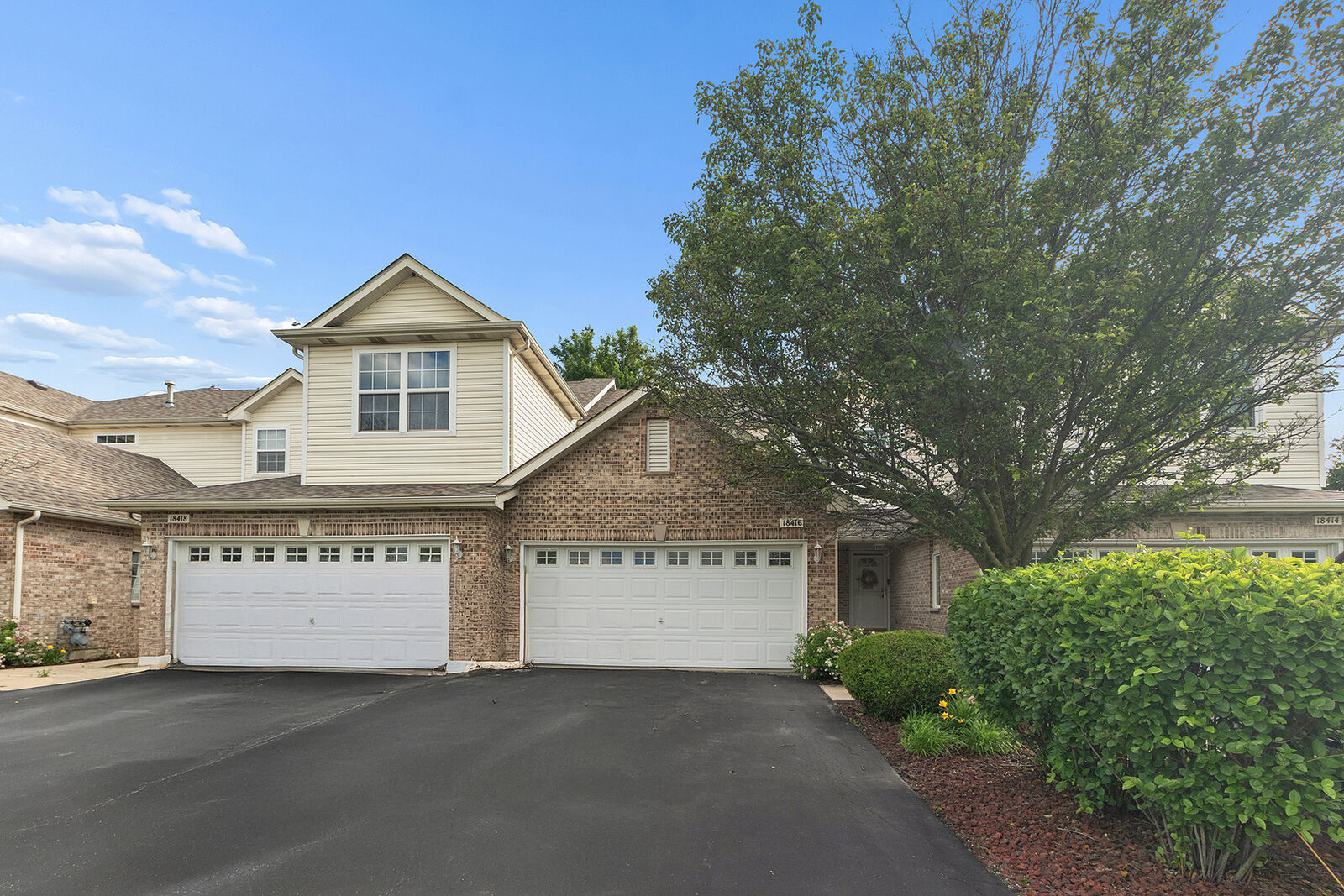 Property Photo:  18416 Century Court  IL 60477 
