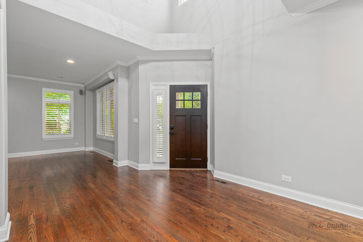 Property Photo: 1436 Gregory Court IL 60061