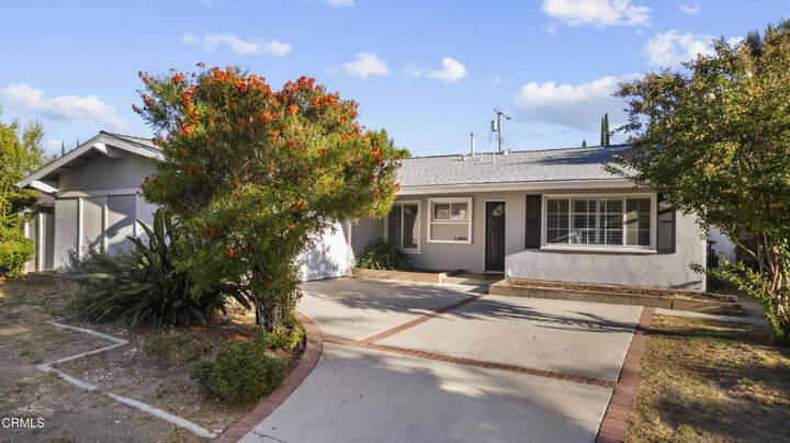 Property Photo: 23820 Hartland Street CA 91307