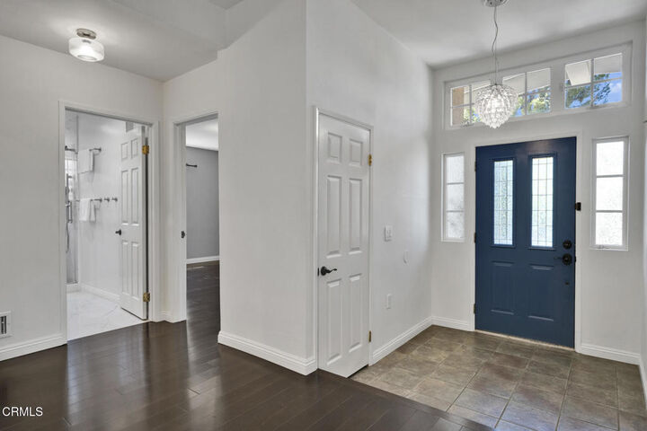 Property Photo: 3136 Frances Avenue CA 91214