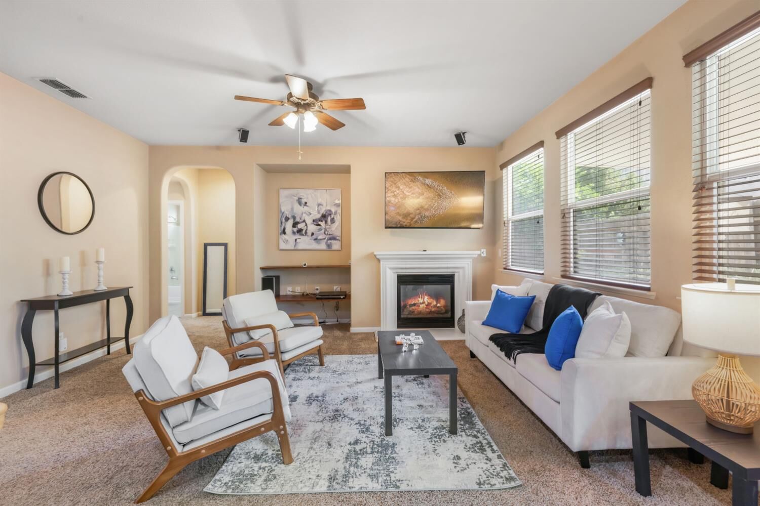 Property Photo: 3662 W River Drive CA 95833