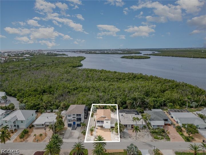 Property Photo:  401 Donora Boulevard  FL 33931 