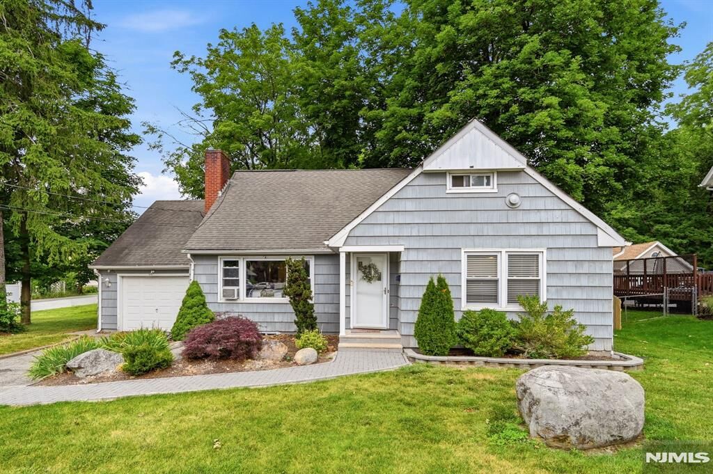 Property Photo: 19 Fredericks Street NJ 07465