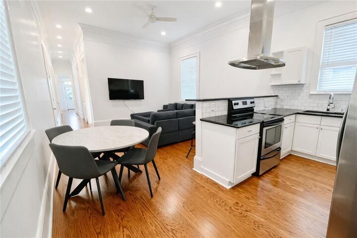 Property Photo:  227 2nd Street  LA 70053 