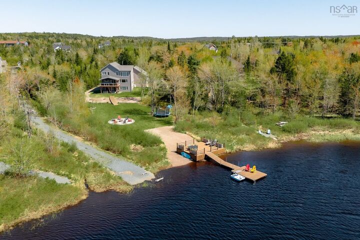 1290 McCabe Lake Drive — photo 1