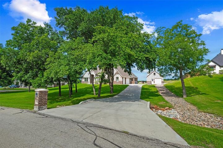 Property Photo:  318 Arapahoe Ridge  TX 76087 
