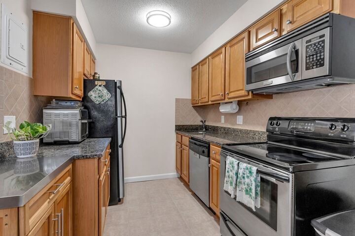 Property Photo:  18 Dailey St H  MA 02703 