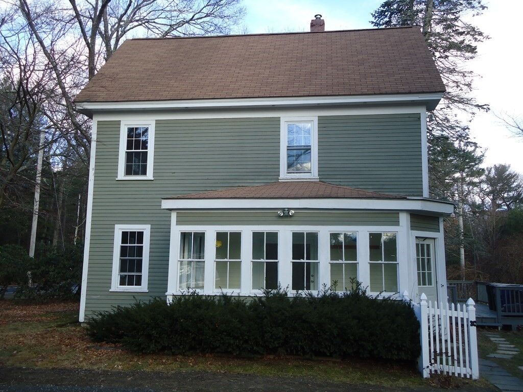 Property Photo:  21 Pine Hill Road  MA 01950 