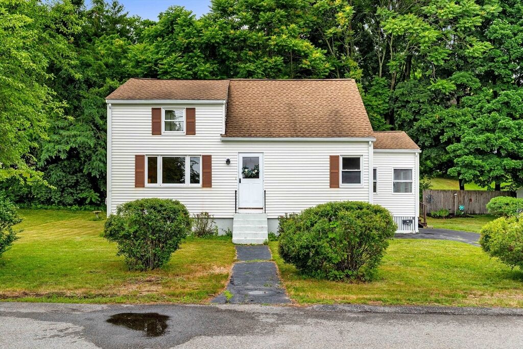 Property Photo:  2 Douglas Ter  MA 01852 