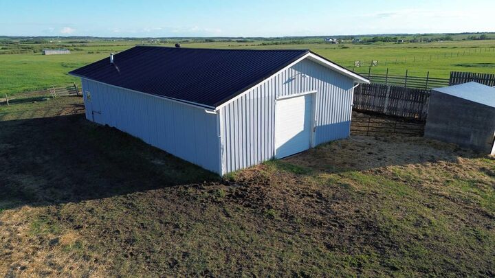 Property Photo: 50025 Twp Rd 733A Road AB T0H 3C0