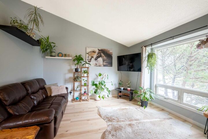 Property Photo:  23 Dakota Road W  AB T1K 5L4 
