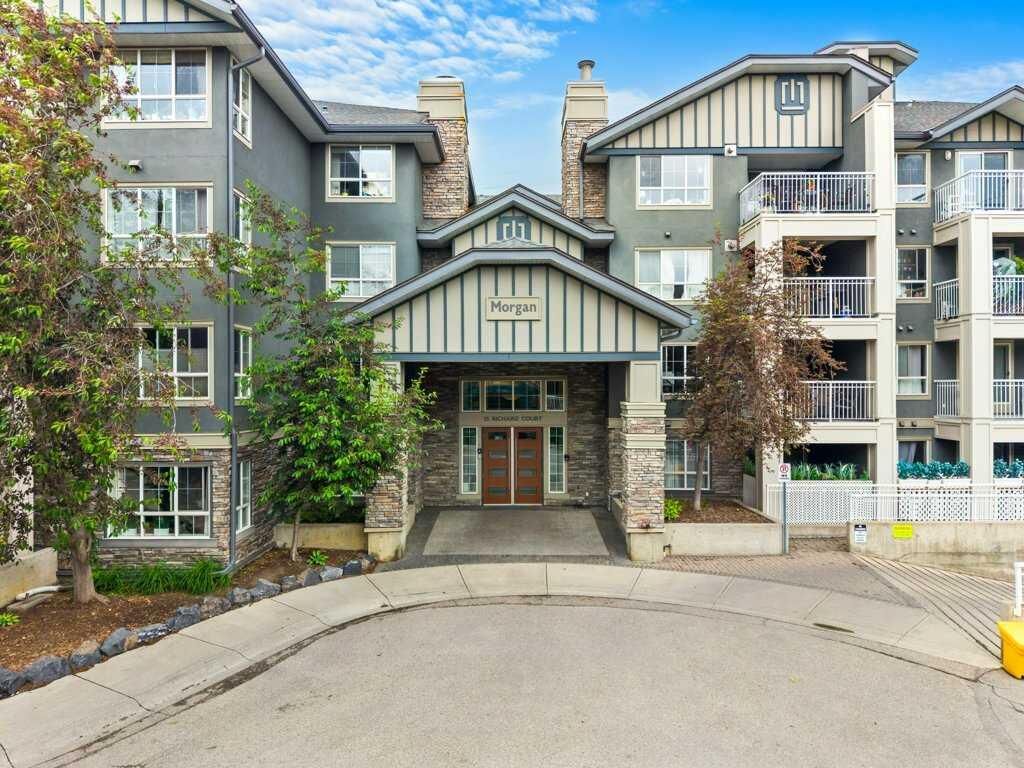 Property Photo:  35 Richard Court SW 356  AB T3E 7N9 