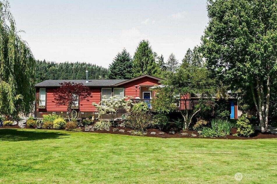 Property Photo:  13217  145th Avenue Ct E  WA 98360 