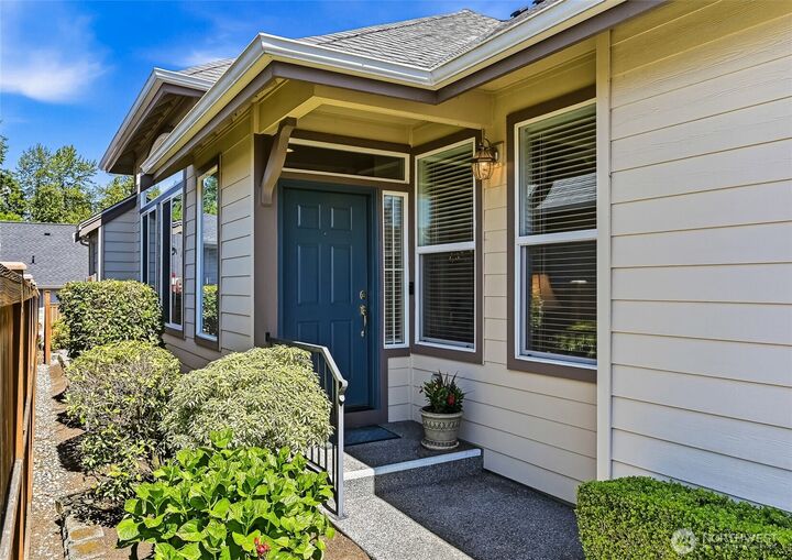 Property Photo:  11708  238th Place NE  WA 98053 
