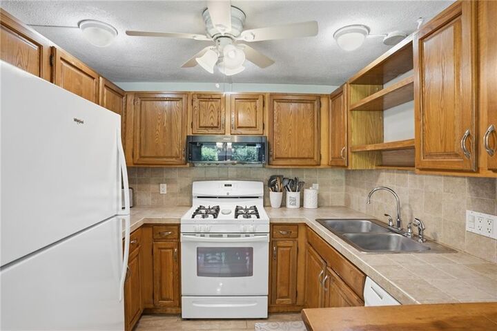 Property Photo: 3 Quail Circle B RI 02917