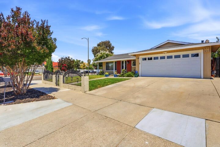 Property Photo:  3876 Mare Place Court  CA 95121 