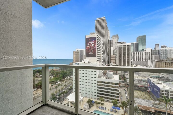 Property Photo:  244 Biscayne Blvd 2005  FL 33132 