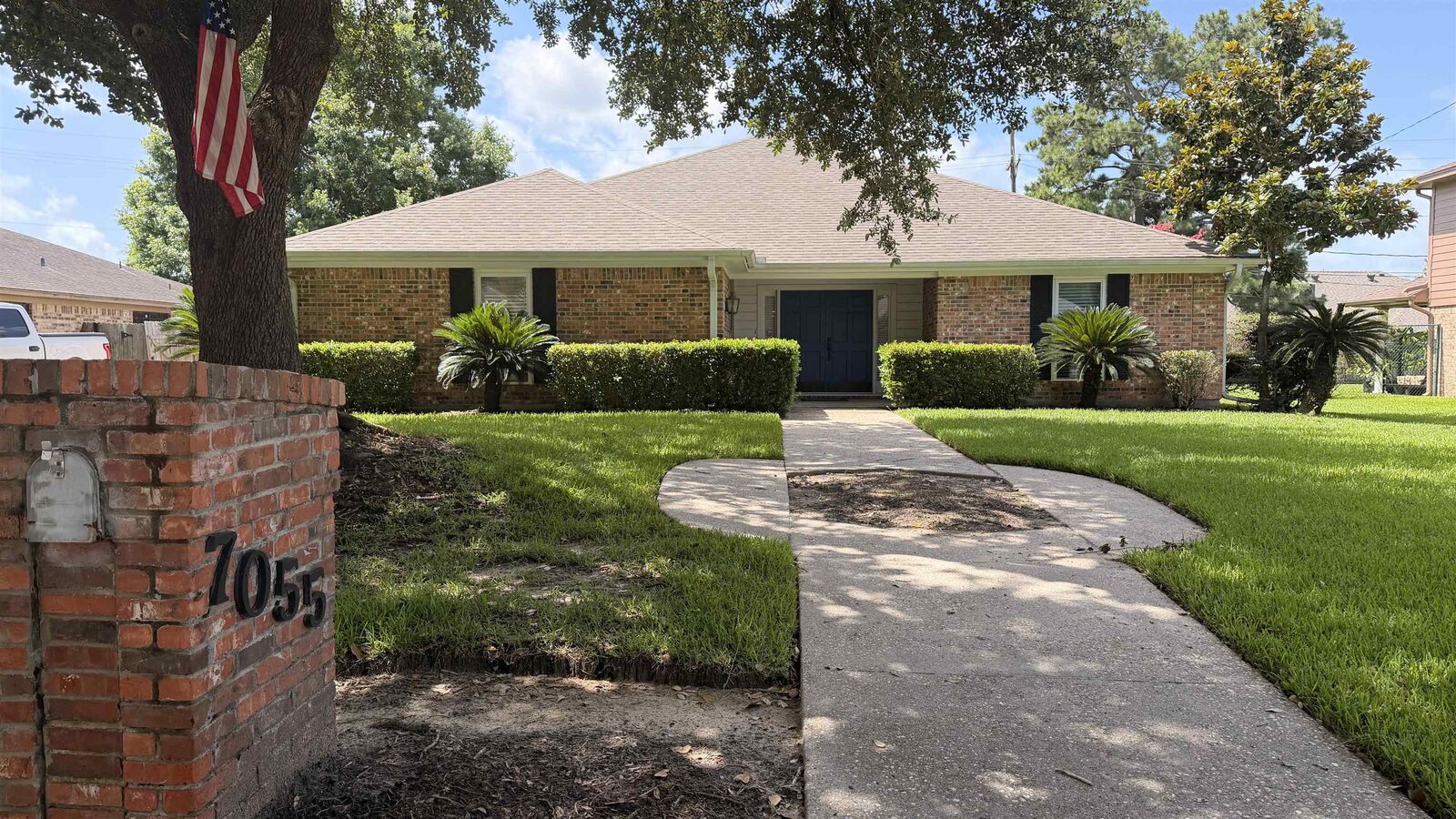 Property Photo:  7055 Shanahan Dr.  TX 77706 