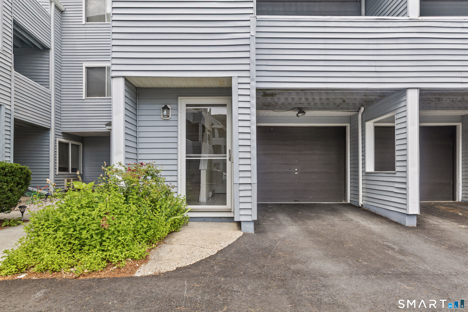 Property Photo:  1 Beaver Brook Road 8  CT 06810 