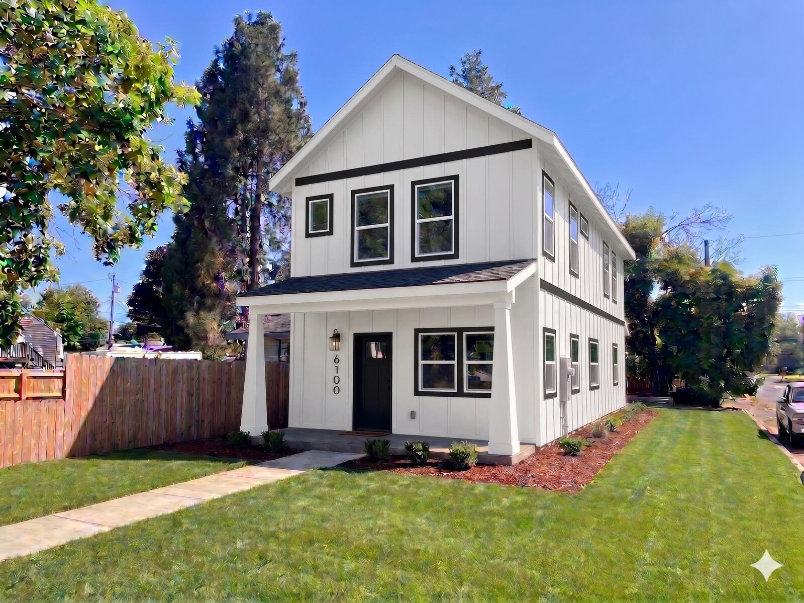 Property Photo:  6100 N Stevens St  WA 99205 