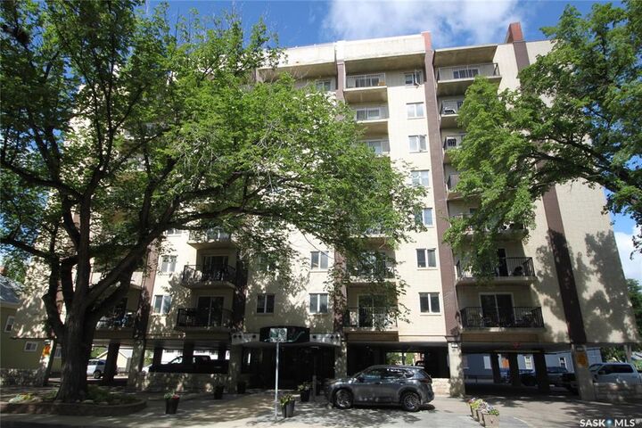 537 4th Avenue N 205 — photo 1