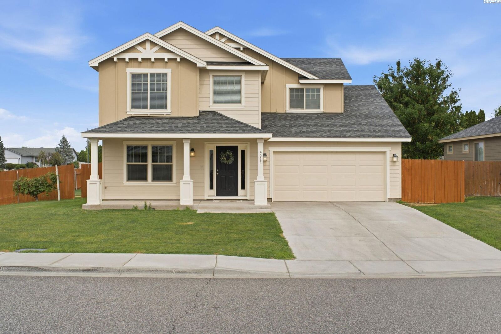 Property Photo:  4515 Phoenix Ln  WA 99301 