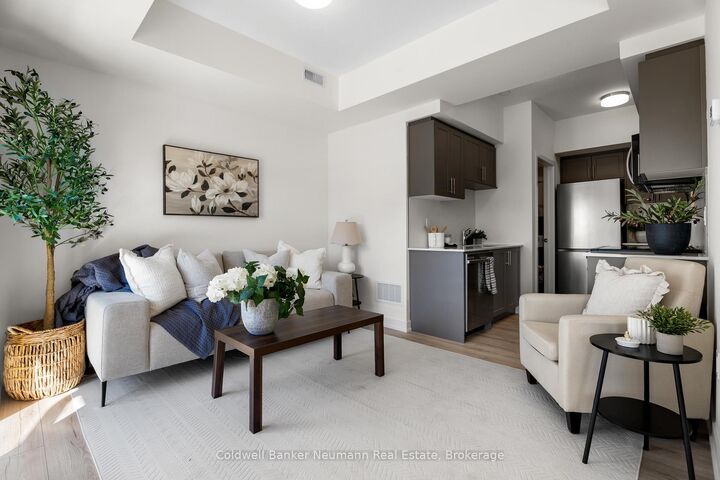940 St David Street N 51 — photo 1