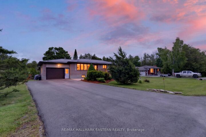 Property Photo:  803 Derby Drive  ON K0L 1T0 