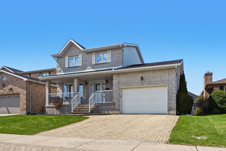 Property Photo: 206 Beley Street ON K6V 6Z8