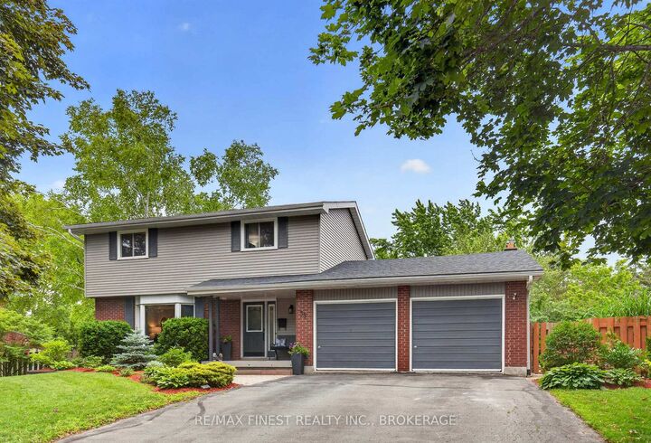 Property Photo: 35 Keller Drive ON K8P 4B3